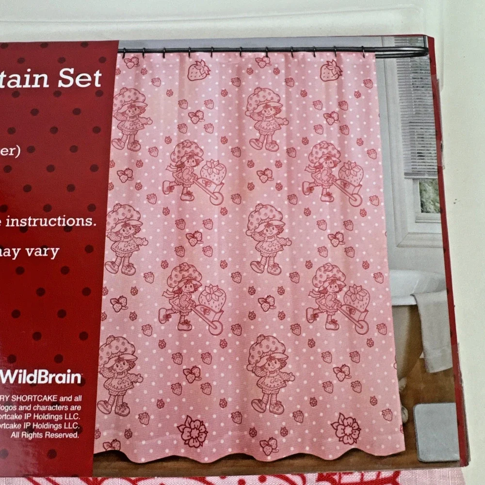 Strawberry Shortcake 13 Piece Shower Curtain Set 12 Metal Hooks 72